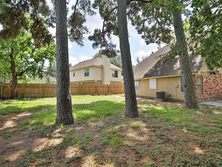 17326 Harmony Hill Dr — Photo 26