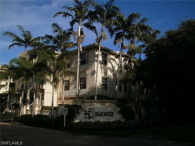 1st image of 837 Sailaway Ln APT 102