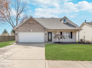 2425 E Silver Ct, Carmel, IN 46033