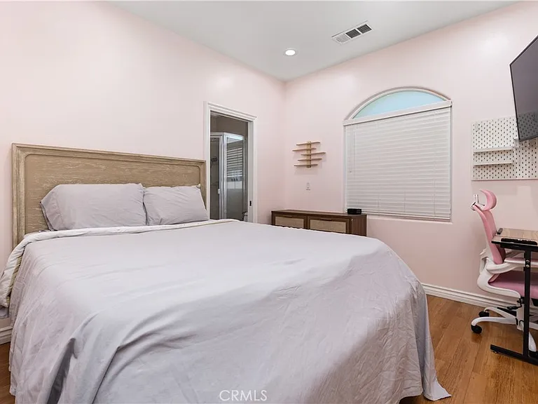 2727 Walnut Grove Ave — Photo 22