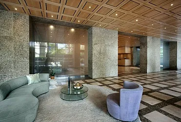 Rented by New York Casas Ltd.