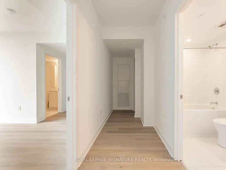 86 Dundas St E #526 — Photo 12
