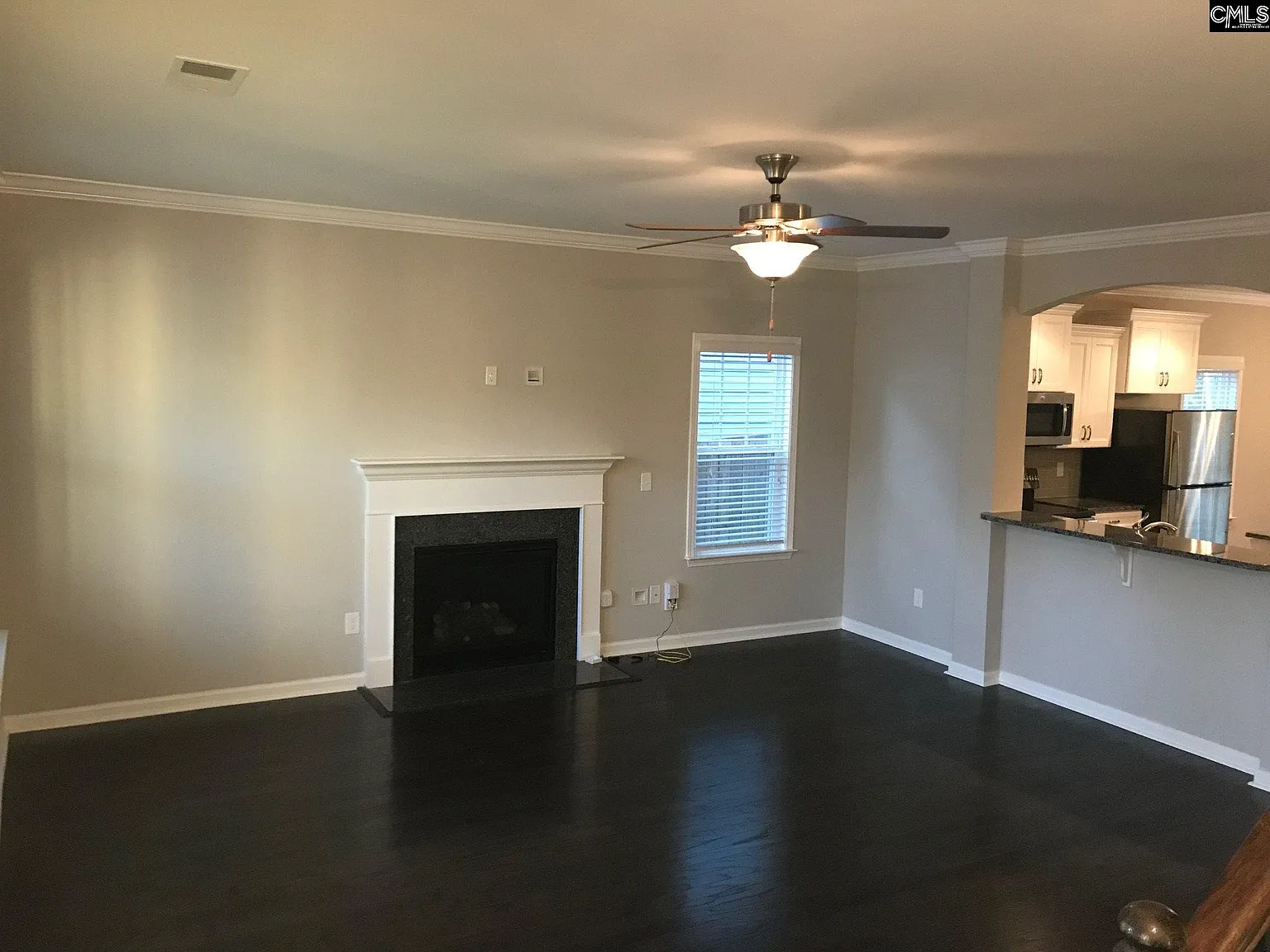 4 bed, 2274 sqft, $2,650 — Photo 4