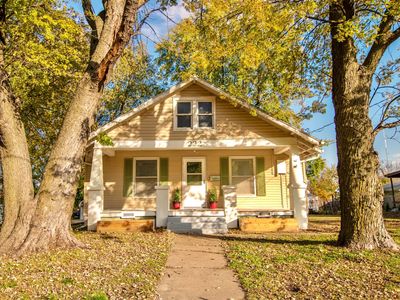 222 N Elm Street, Nevada, MO, 64772