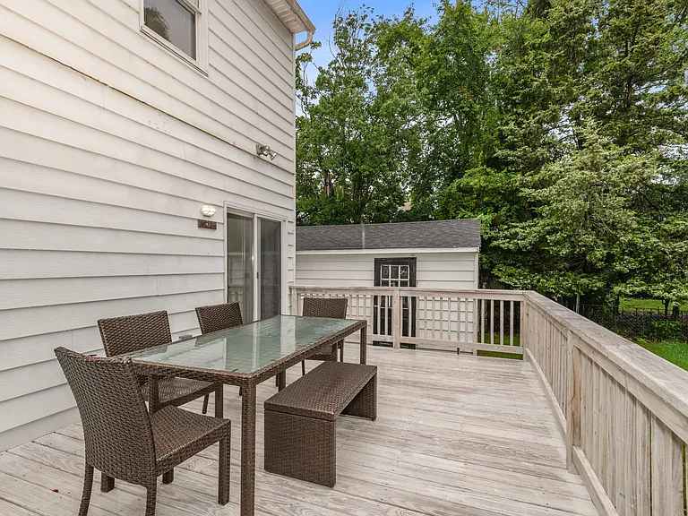 5 Hyler Dr — Photo 17