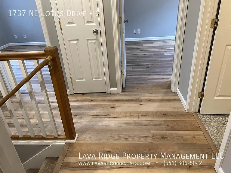 1737 NE Lotus Dr #2 — Photo 18