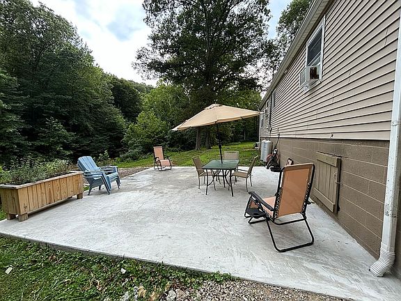 20’x20’ concrete patio