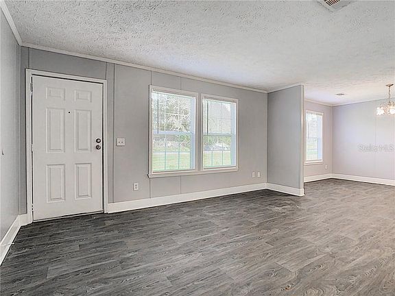 3rd image of 4008 Shady Hammock Dr