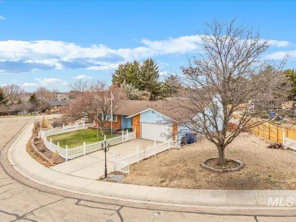 5757 S Omaha Pl, Boise, ID 83709