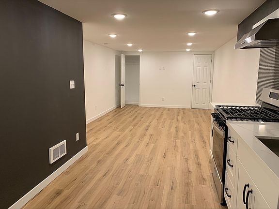 Brand new studio apartment