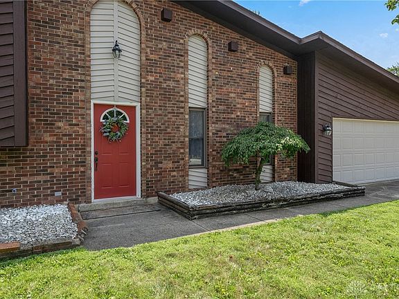 4th image of 6735 Roberta Dr