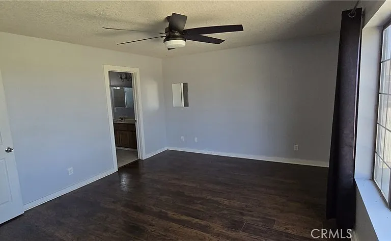 7806 E Avenue U — Photo 9