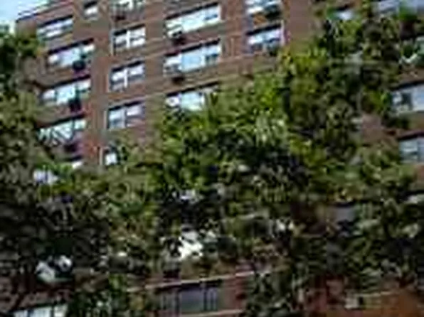 345 East 52nd Street image 1 of 6