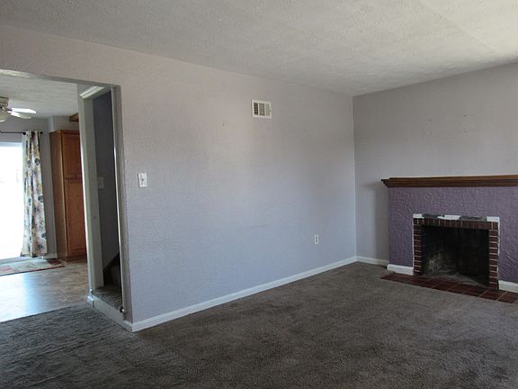 3rd image of 345 Eastview Ave