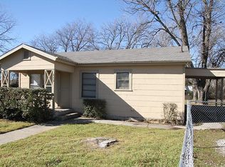 413 Bolliger Blvd, White Settlement, TX 76108
