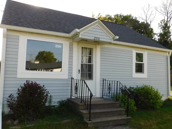 250 SW 3rd St, Ogden, IA 50212
