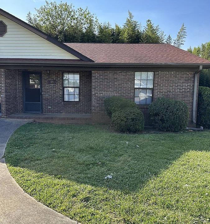 1st image of 18 Katie Dr