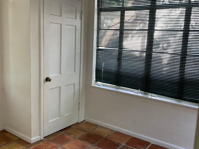 230 E Mulberry Ave #2 — Photo 6