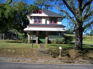 251 Rock Glen Rd, Sugarloaf, PA 18249