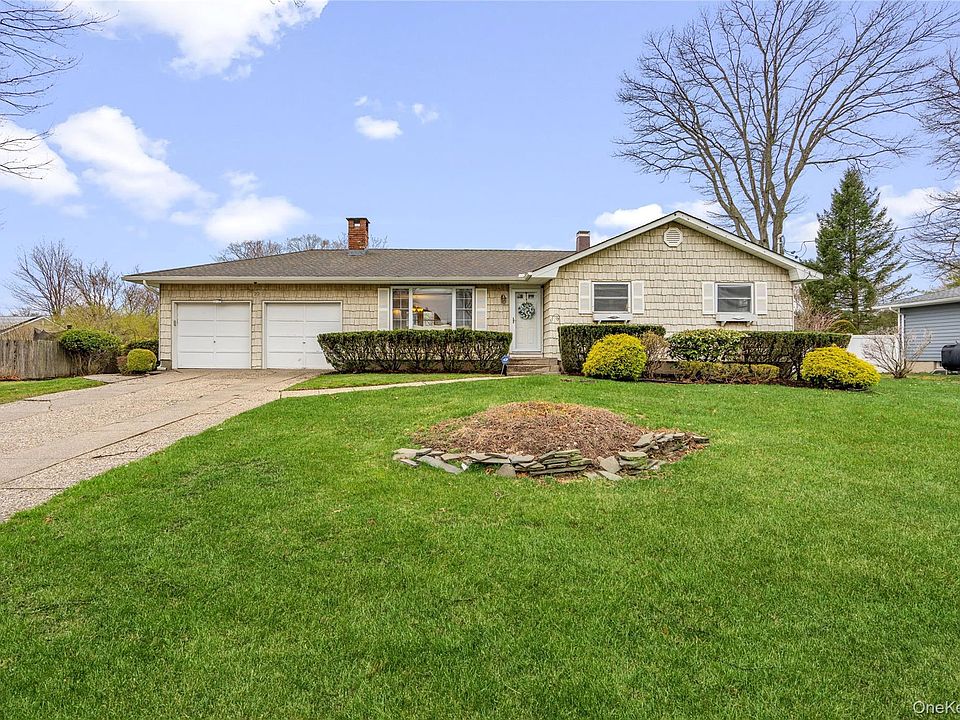 1st image of 22 Forest Avenue