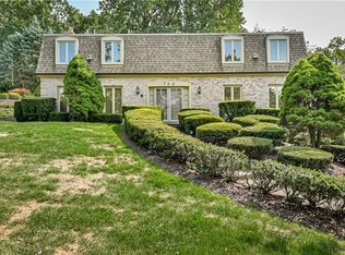 766 Pinoak Rd, Pittsburgh, PA 15243