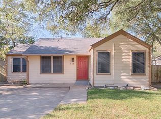 810 Mitchell St, Bryan, TX 77802