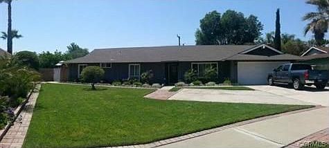 1st image of 425 W Caroline Ct