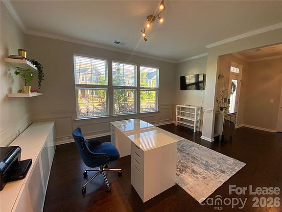 4th image of 6434 Raffia Rd