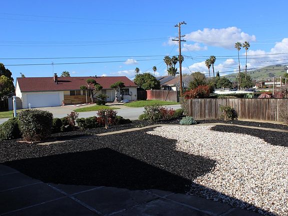 2nd image of 2982 Verna Dr