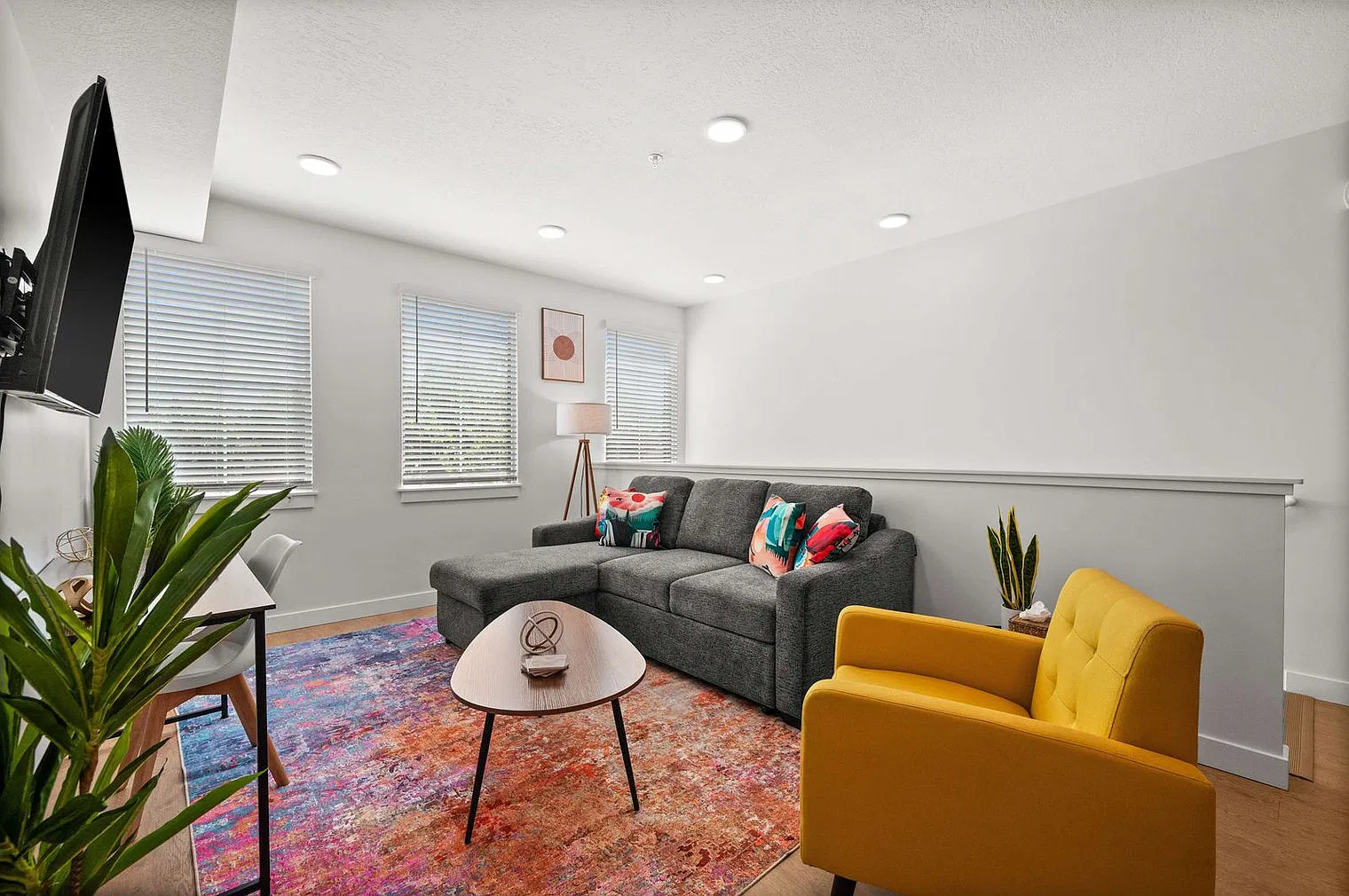 2 bed, 2.0 bath, 1496 sqft, $3,965 — Photo 3