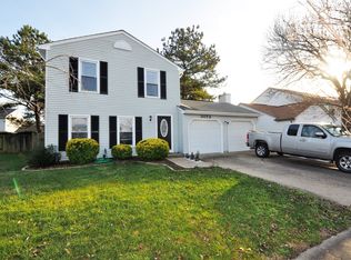 3073 Monet Dr, Virginia Beach, VA 23453