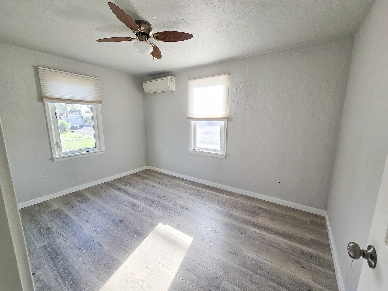 2 bed, 780 sqft, $1,850 — Photo 2
