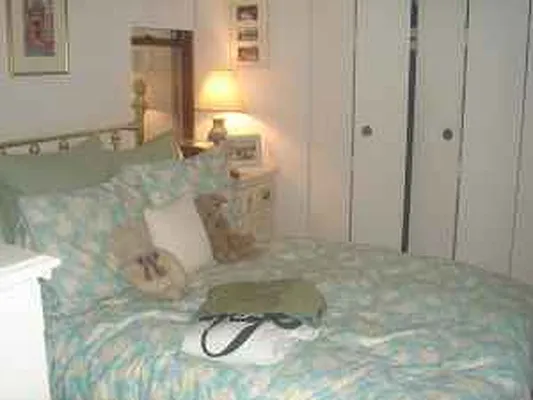 Rented by Chartwell Forest Hills Realty | media 42