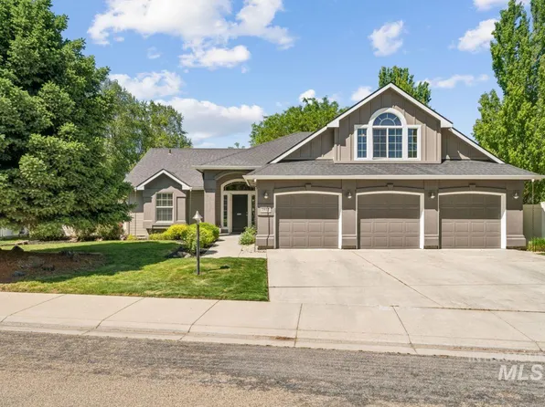 1912 W Kelly Creek Dr, Meridian, ID 83642