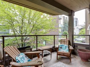 1535 Chesterfield Ave #205, North Vancouver, BC V7M 2N5
