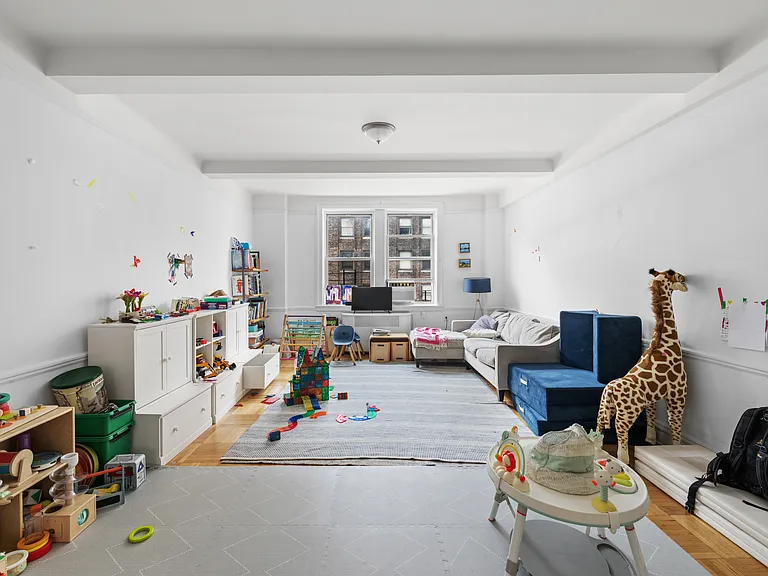 145 E 92nd St #10A — Photo 5