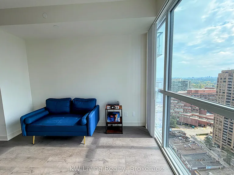4955 Yonge St #2615 — Photo 13