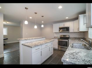 323 E 400 S, Centerville, UT 84014