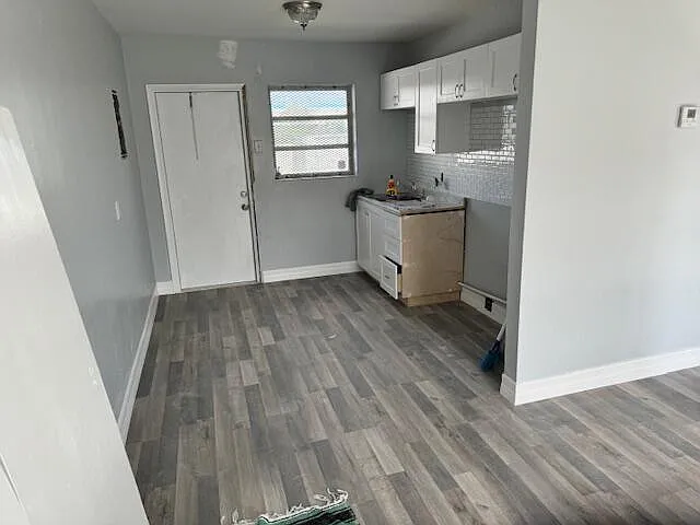 2 bed, 2.0 bath, 620 sqft, $1,875 — Photo 3