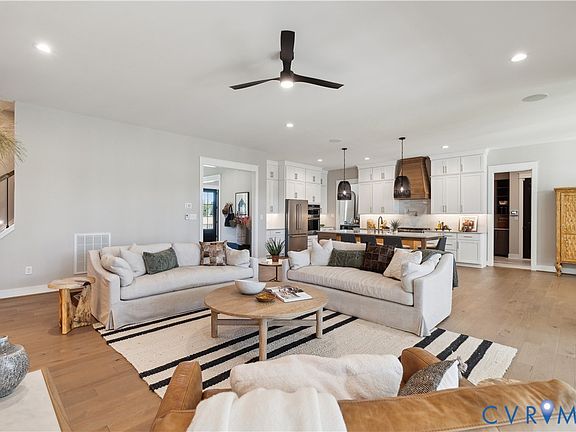 5th image of 3303 Sandy Hook Rd