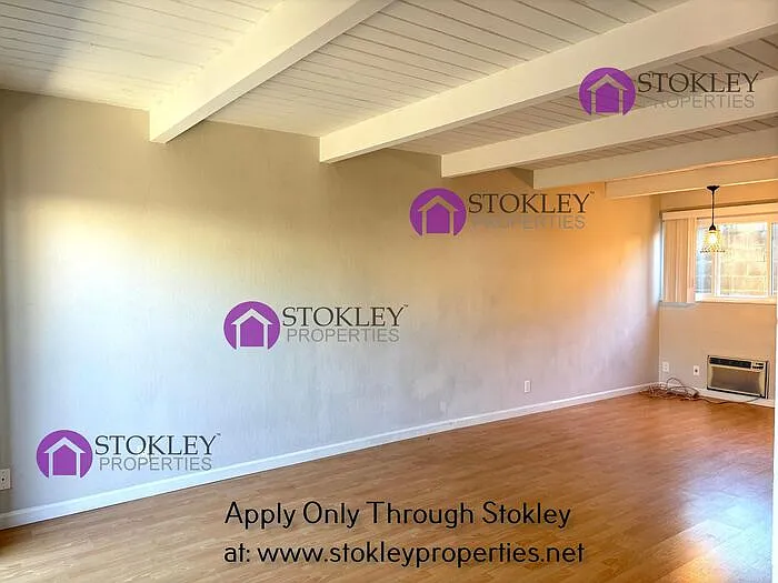 1560 Pine St #6 — Photo 2