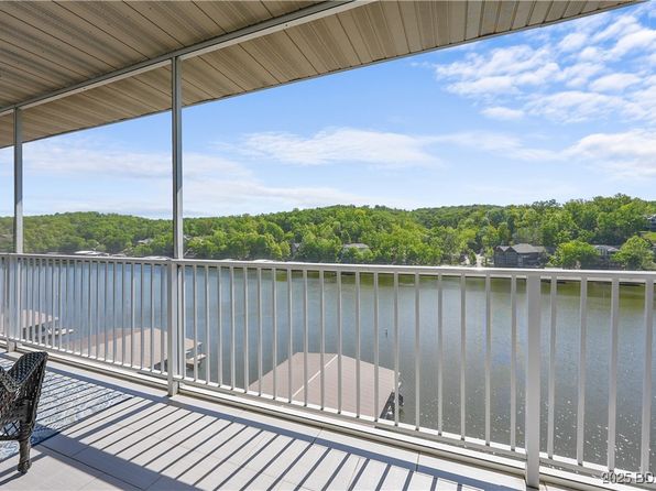 138 Oak Harbor Dr #6D, Camdenton, MO 65020