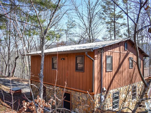 77 Nash Trl, Bryson City, NC 28713