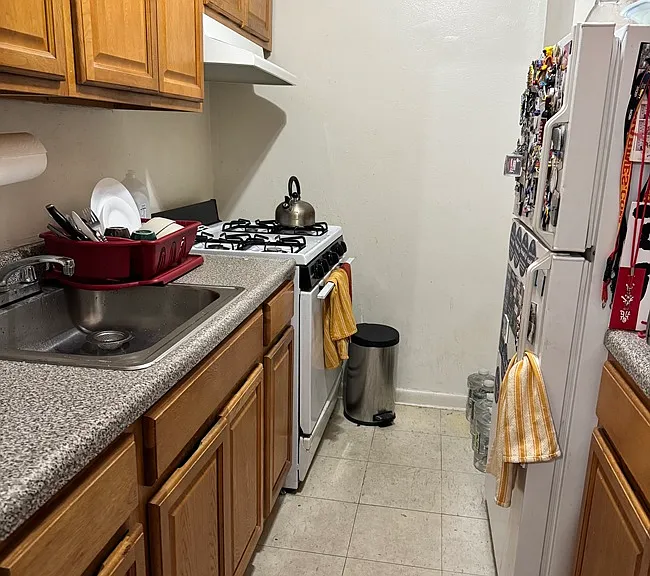 32-25 69th St #3M — Photo 8