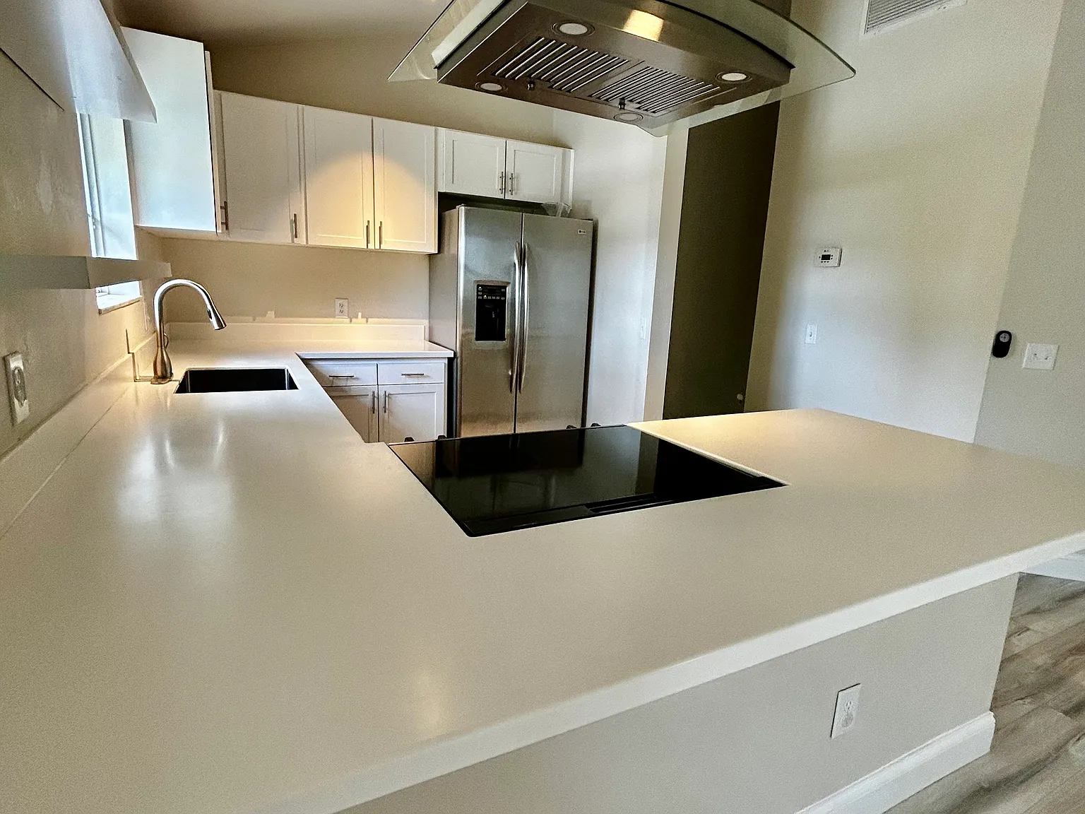 2 bed, 1150 sqft, $2,300 — Photo 4