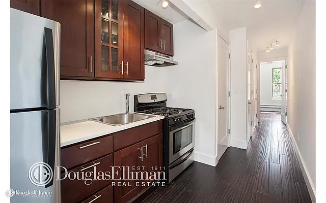 Rented by Douglas Elliman | media 25