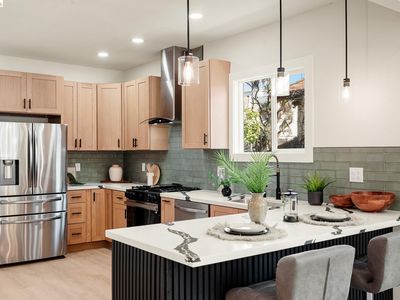 760 53rd St, Oakland, CA, 94609