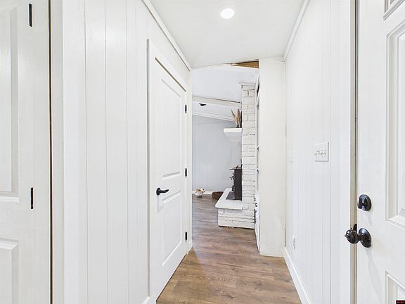 3rd image of 1306 S Little Rock Rd