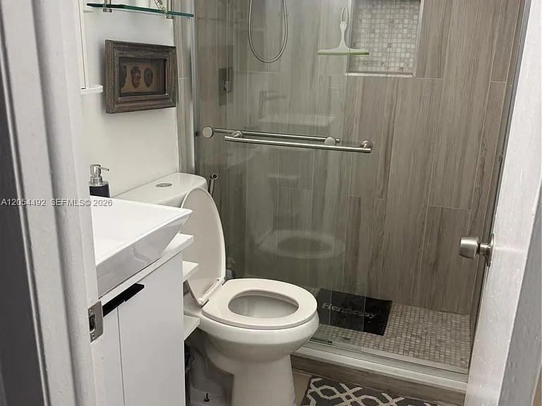 777 SW 9th Ave #205 — Photo 19