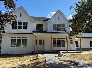 44 Elder Avenue, Farmingville, NY 11738